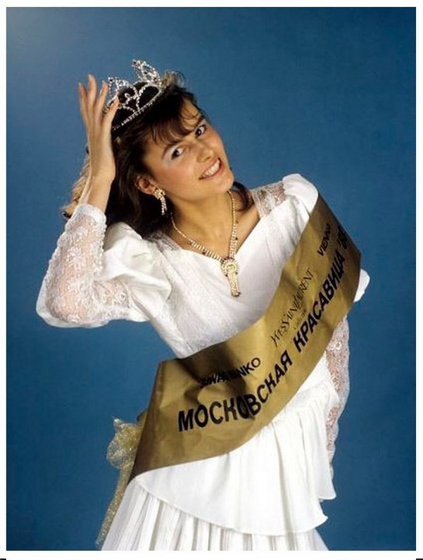 Закулисные фотографии первого конкурса красоты в СССР