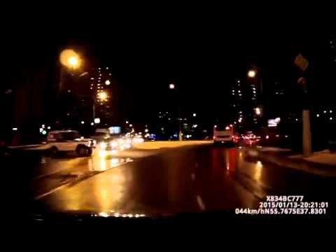 Машина полиции со второстепенной