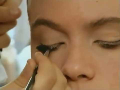 Чернокожая семья стала белой