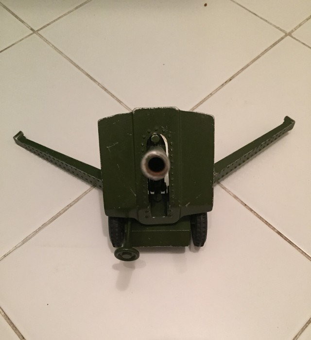 Эта ВЕЩЬ очень долго пылилась