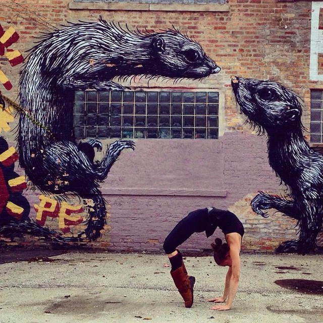 Йога и граффити — интеркультурный проект Сорен Бьюкенен