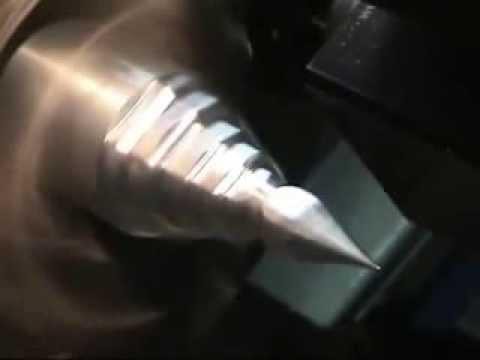 Токарный станок, разрывающий шаблоны мысли