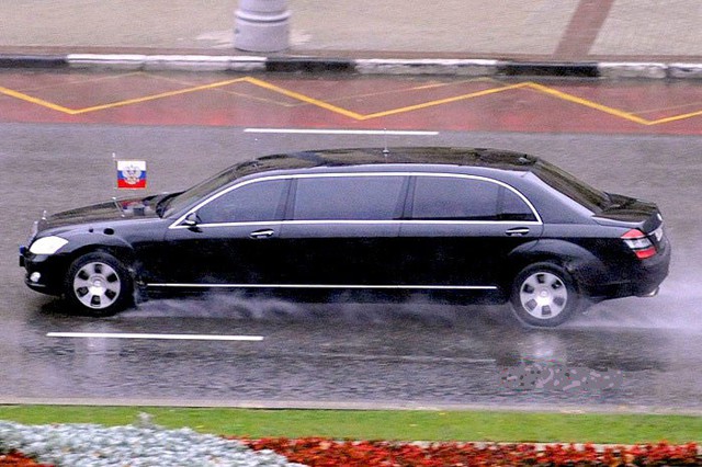 Служебные автомобили, на которых ездят мировые лидеры