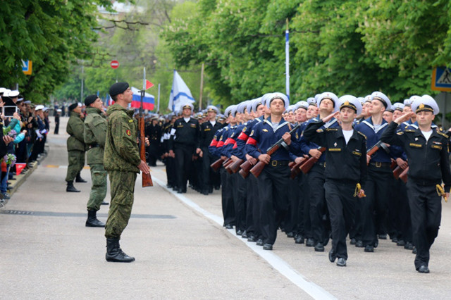 В Севастополе прошла репетиция Парада Победы