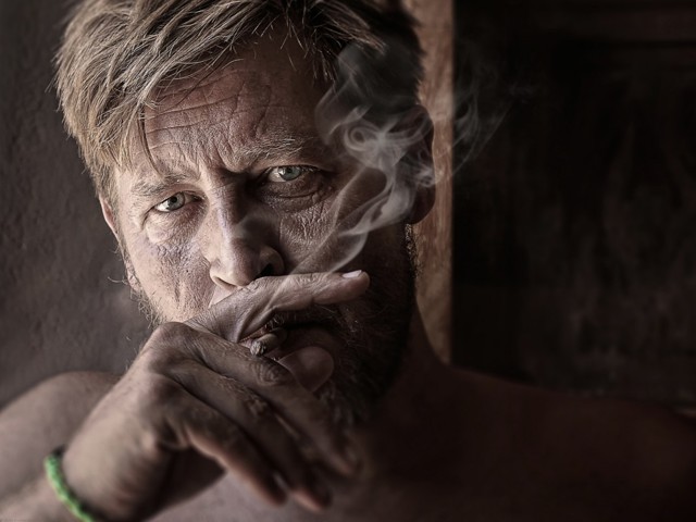 13 фактов о курильщиках, подмеченные их друзьями 