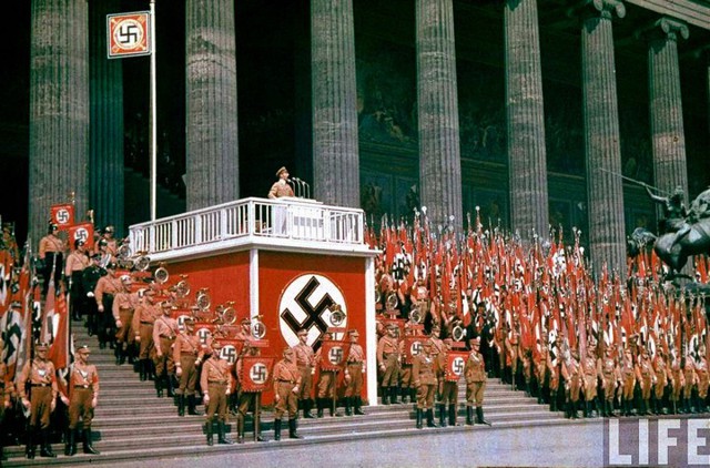 Нацистская Германия в цвете. 1930г