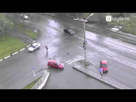 Сбил мальчика на велосипеде 
