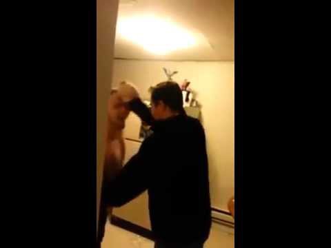 Отправил в нокдаун ударом с головы 