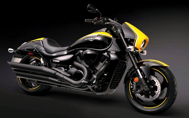  Suzuki Boulevard M109R