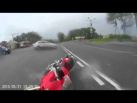 Не уступил дорогу байкеру