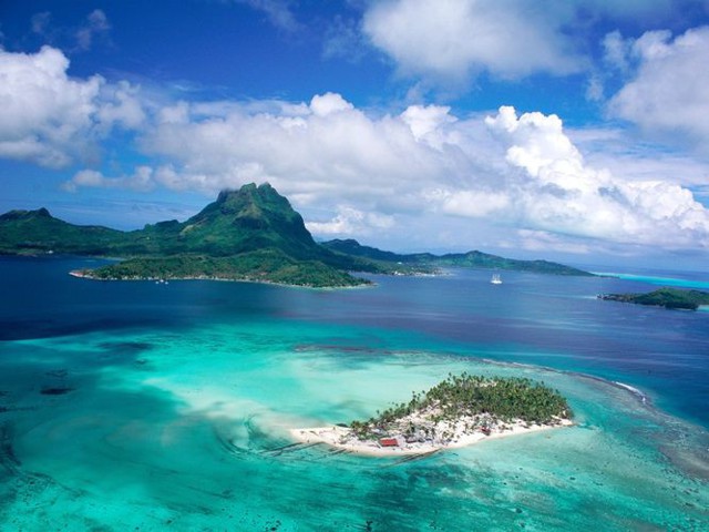 Полинезийский рай с высоты воздушного змея
