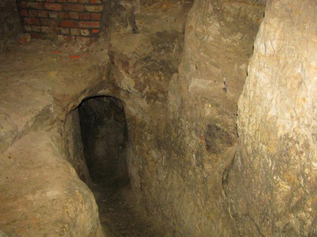 Скановы пещеры Наровчата глубиной с 14-ти этажный дом
