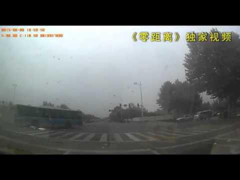 Жёсткое ДТП 2015 в Китае