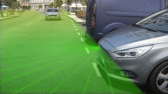 Ford создала автокамеру, позволяющую водителю заглянуть за поворот