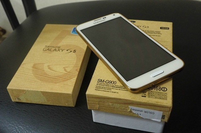 Развод при покупке б/у смартфона Samsung на ''Авито'' 