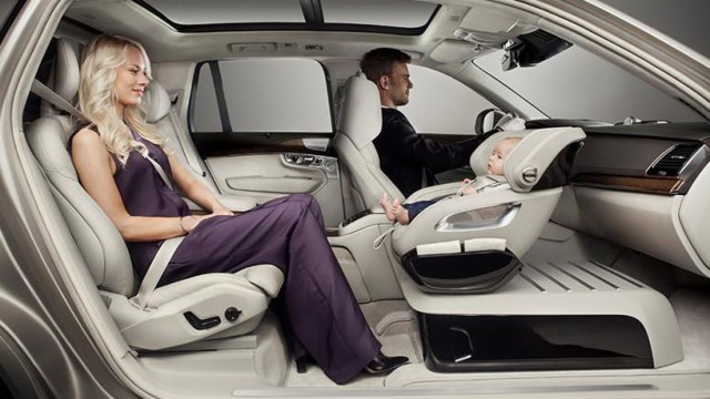 Volvo сделала из XC90 «ребенковоз»