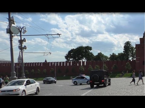 Опять беспредел на красной площади и вялые ДПС