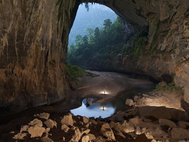 Самая большая пещера мира