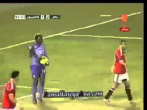 Этот вратарь умеет ввести мяч в игру