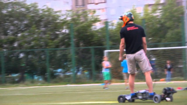 Красноярск. Дрифт на скейте. Максимальная скорость 120 км/ч!!! 