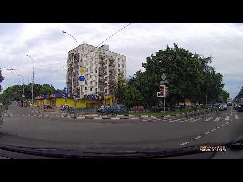 Реакция девушек на произошедшее ДТП