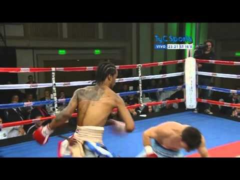 Боксер-симулянт стал звездой интернета