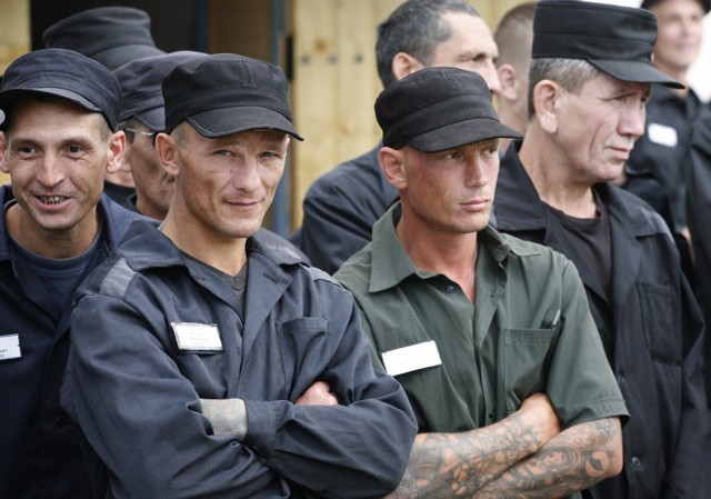 Век воли не видать. Как живут заключенные в тюрьмах разных стран мира 