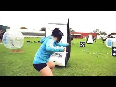 В Австралии «скрестили» стрельбу из лука с пейнтболом