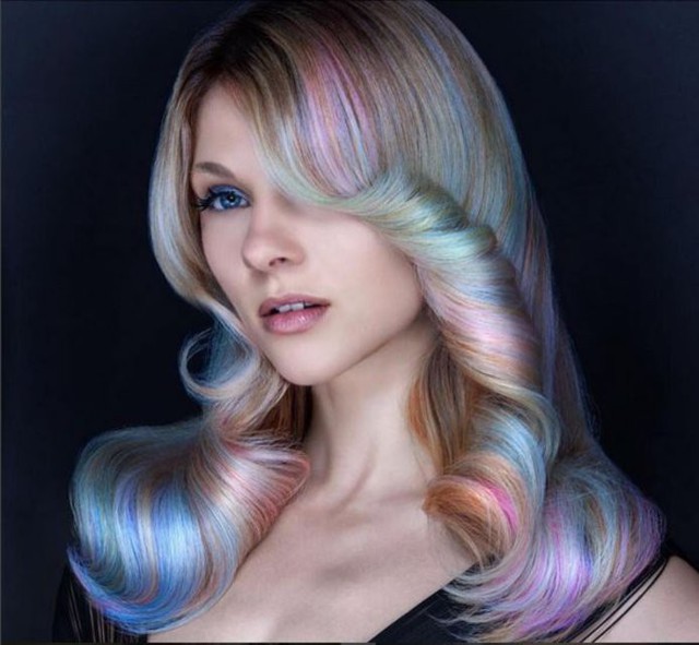 Модный тренд 2015  –  опаловый цвет волос