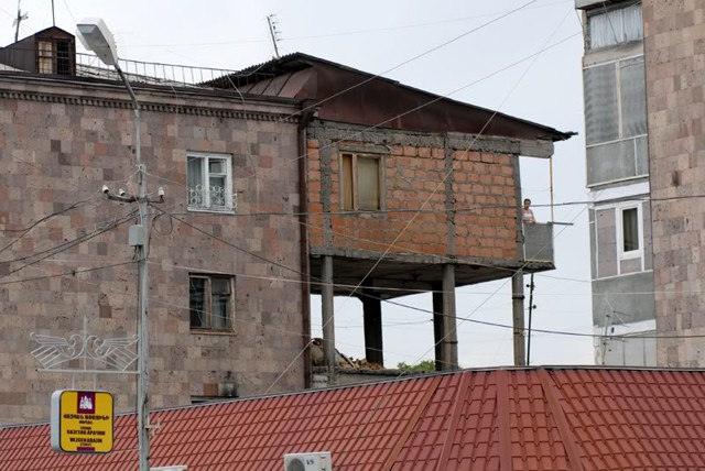 Самовольные надстройки. Как они это узаконили? 