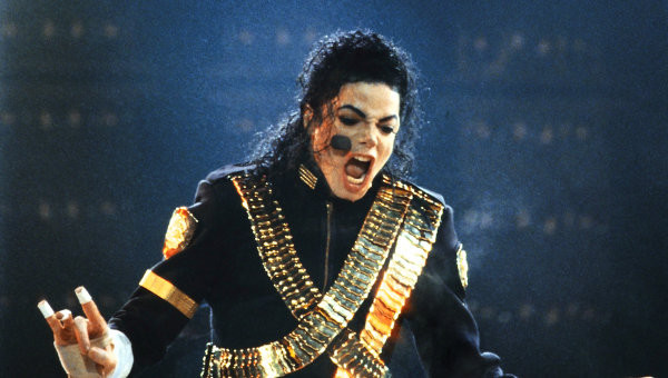22 года назад, в Москве, впервые выступил Майкл Джексон