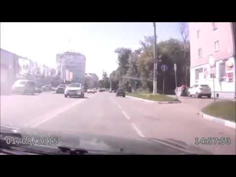 Я его сейчас убивать буду