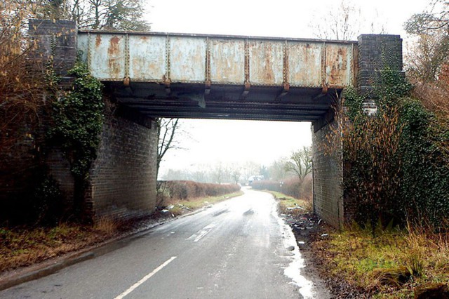 После столкновения с.... машины стали кабриолетами