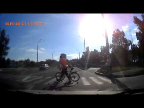 Ну хоть по правила через переход шел