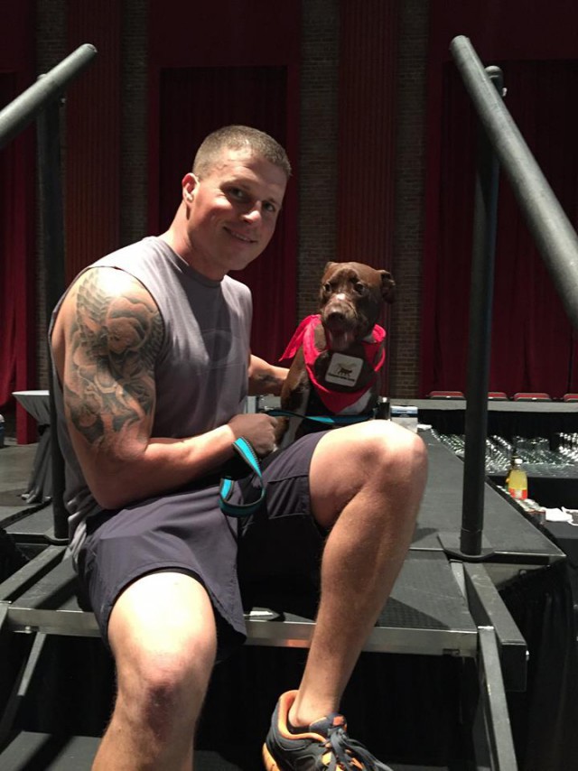 Этот пес нашел свое счастье