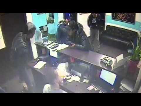 Нападение на пункт проката автомобилей