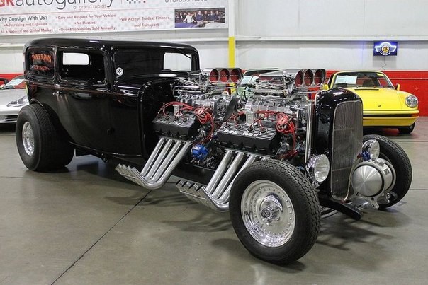 Hot Rod мощностью 2500 лошадей