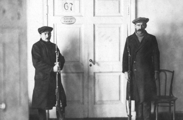 Такой человек — и без охраны