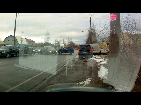 Девушка устроила массовое ДТП 