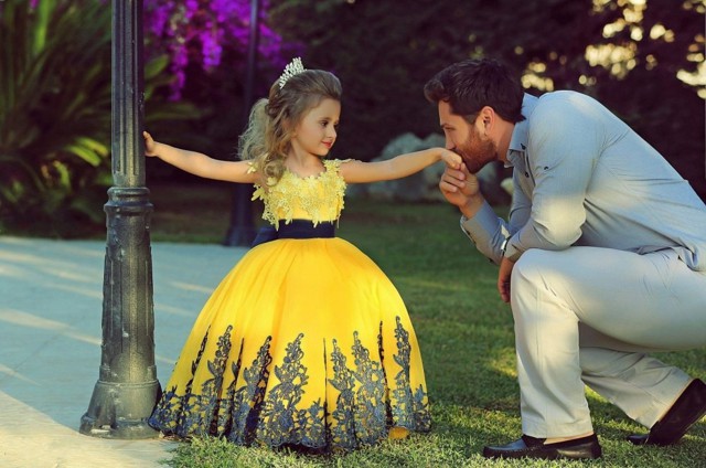 12 удивительно нежных снимков, где папы по-настоящему радуются своим дочкам