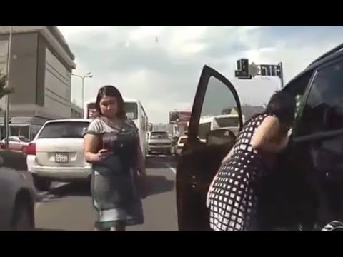  Наглая женщина за рулем