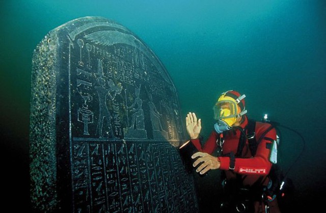 Реликвии Древнего Египта, пролежавшие более 1000 лет под водой
