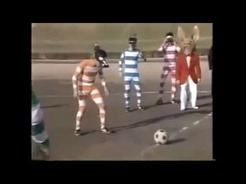 Японский футбол в Биноклях