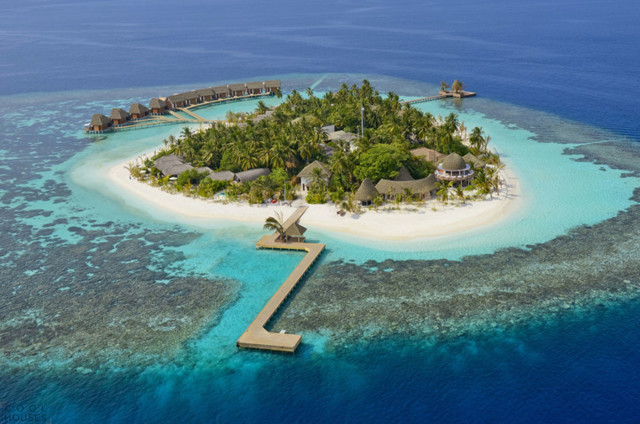 Шикарный отель Kandolhu Island на Мальдивах