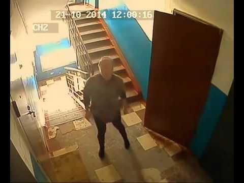 Когда обнаружил, что за тобой следит ЦРУ