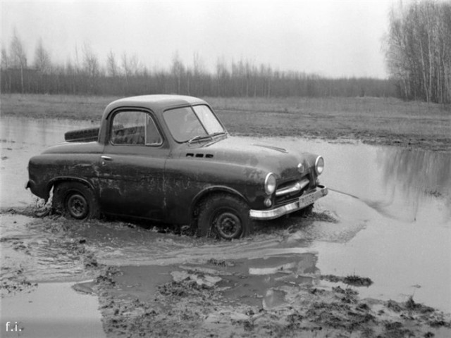 Легковой двухместный автомобиль М-73