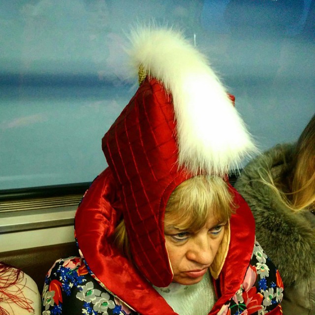 Модные люди в метро: осторожно, здесь может быть ваша фотография!	 