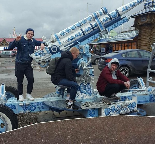 Зенитку к бою! )