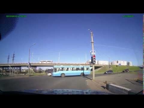 Летчик на калине и автобус