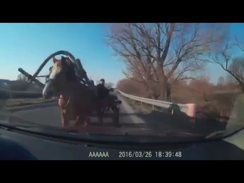 Бешеная повозка по встречке